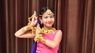 Maiya Yashodha  Janmashtami Special  Easy Dance Steps  Anuska Hensh [upl. by Emmet766]