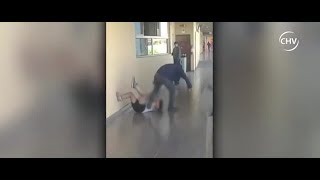 Niño fue agredido por compañero en colegio de San Ramón  CHV NOTICIAS [upl. by Amlus]