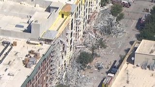 Scaffolding collapse in Houston [upl. by Girvin]