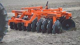 Compact Model Disc Harrow  UNIVERSAL [upl. by Ogaitnas]