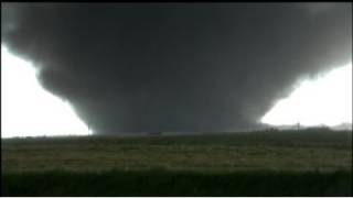 Extreme Manitoba tornado Violent wedge [upl. by Glenna823]