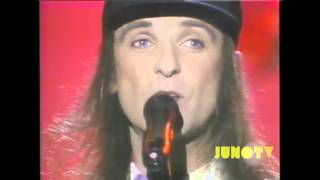 Kim Mitchell  Patio Lanterns Live at The 1986 JUNO Awards [upl. by Ojoj]