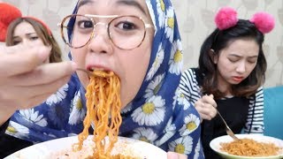 FIRE NOODLE CHALLENGE  Ria Ricis [upl. by Seravat39]