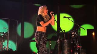 Ellie Goulding  Lights Live at iTunes Festival 2013 [upl. by Ardna]