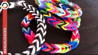 COMO HACER PULSERAS DE GOMITAS O LIGAS Sin telar Pulseras Rainbow loom [upl. by Susej]