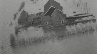 Beeld van Nederland De Watersnoodramp 1953 [upl. by Deroo485]