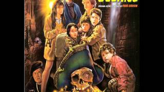 Dave Grusin  Fratelli Chase THE GOONIES USA  1985 [upl. by Ailliw]