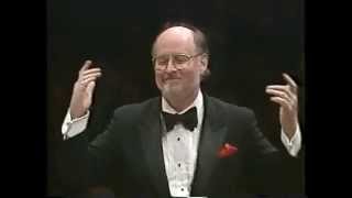 John Williams  Star Wars Theme Live 1984 HQ áudio [upl. by Dlonyar]