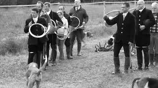 Les Honneurs  Trompes de Chasse à Cheverny [upl. by Zarger]