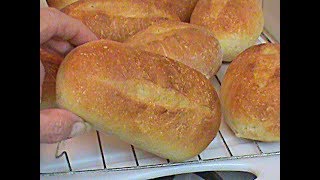 How to Make Broetchen German Bread Rolls [upl. by Orodisi626]