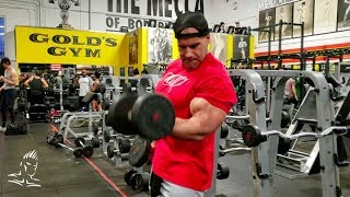 Jay Cutler trains arms at Golds Gym VeniceTHE MECCA [upl. by Tim6]