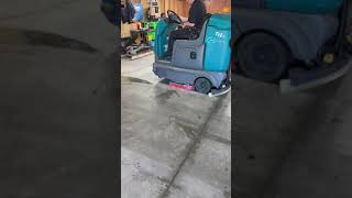 Tennant T12 Ride On Floor Scrubber [upl. by Ellesig]