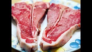 Come Cucinare Una Bistecca Fiorentina In Padella  Salt Bae Italian Steak [upl. by Courtney]