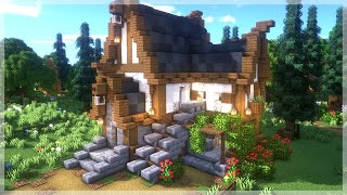 Minecraft  a Medieval House for a Stone Mason [upl. by Nickie]