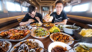 God’s Own Country SOUTH INDIAN SEAFOOD on Houseboat  Backwaters  Kerala India [upl. by Ora]