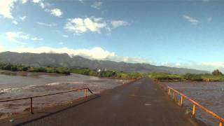 Hawaii Tsunami 31111 REAL FOOTAGE the same tsunami that hit Japan [upl. by Stilla]