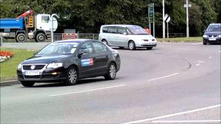 Roundabouts Driving Lesson  When can I go at a roundabout [upl. by Balthazar66]