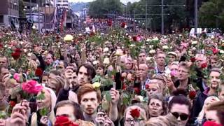 Spontaneous singing of Norways national anthem in Oslo [upl. by Morie187]