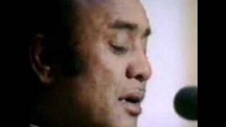 EK HUSN KI DEVI SE MUJHE PYAR HUA THA MEHDI HASSAN [upl. by Akitan41]