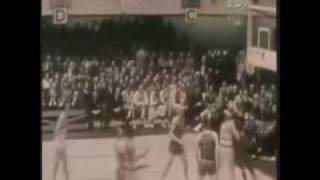 Wilt Chamberlain scores 100 points in a single game [upl. by Raul965]