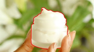 DIY BEGINNER FACE MOISTURISER Tutorial  Start Making Your Own Face Cream Today [upl. by Orteip]