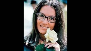 Nana Mouskouri  Roses Blanches De Corfou [upl. by Ydassac890]