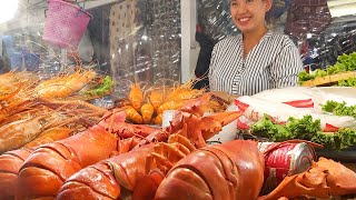 Street Food in Bangkok Thailand Best Stalls of Central World Square [upl. by Aierb]