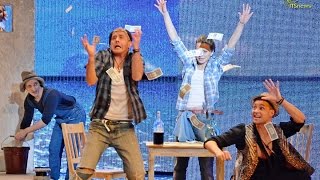 Musical „MAMMA MIA” Piosenka quotKasa Kasaquot Money Money Teatr Roma 2015 [upl. by Nairolf952]