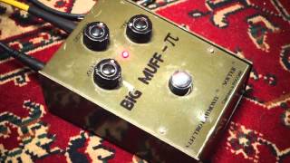 EHX Sovtek Green Big Muff Russian [upl. by Kidd302]