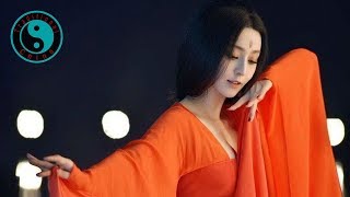 Tong Li 童麗 • Beautiful Chinese Song 梅花夢 Traditional China [upl. by Darrell575]