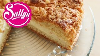 Sallys Classics Bienenstich Rezept  Bee Sting Cake  Sallys Welt [upl. by Lupiv239]