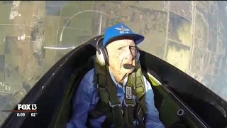 96yearold WWII pilot takes flight again in Tampa [upl. by Eldwin]