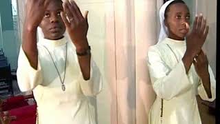 Zimbabwe Catholic Shona Songs  Mwari Huyayi [upl. by Attenod]