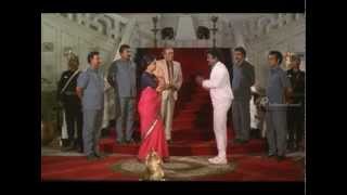 Managara Kaval  Vijayakanth saves Lakshmi [upl. by Lynnell]