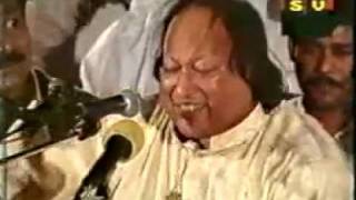 Afreen Afreen  Nusrat Fateh Ali Khan Qawwal singing live Afreen Afreen [upl. by Lerual]