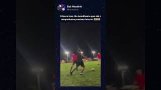 ATÉ O COMPANHEIRO PRECISOU MARCAR ELE 🤣🤣🤣 soccer futebol football futbol esportes engraçado [upl. by Huberto602]