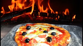 Pizza aus dem Holzbackofen [upl. by Yttiy]