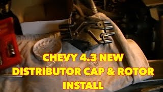 Chevy S10 43Changing A Distributor Cap and Rotor [upl. by Goulder]