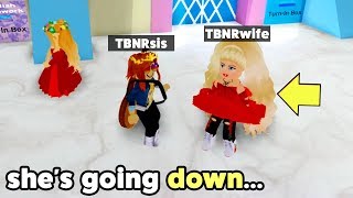 Sister vs Sister Royale High Challenge Roblox [upl. by Ailalue642]