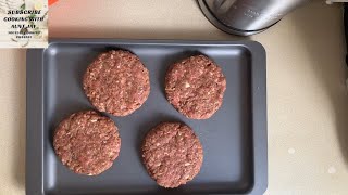 OVEN COOKED BEEF BURGER PATTIES  How To Cook Homemade BEEF BURGERS  Hamburgers In The Oven [upl. by Claudine]