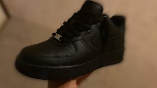 HOW TO LACE BLACK AIR FORCES [upl. by Noelopan]