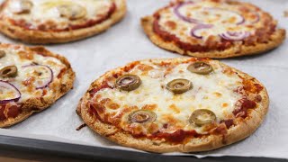 Pita Pizza Recipe  10 Minute Pizza Hack [upl. by Lohman]